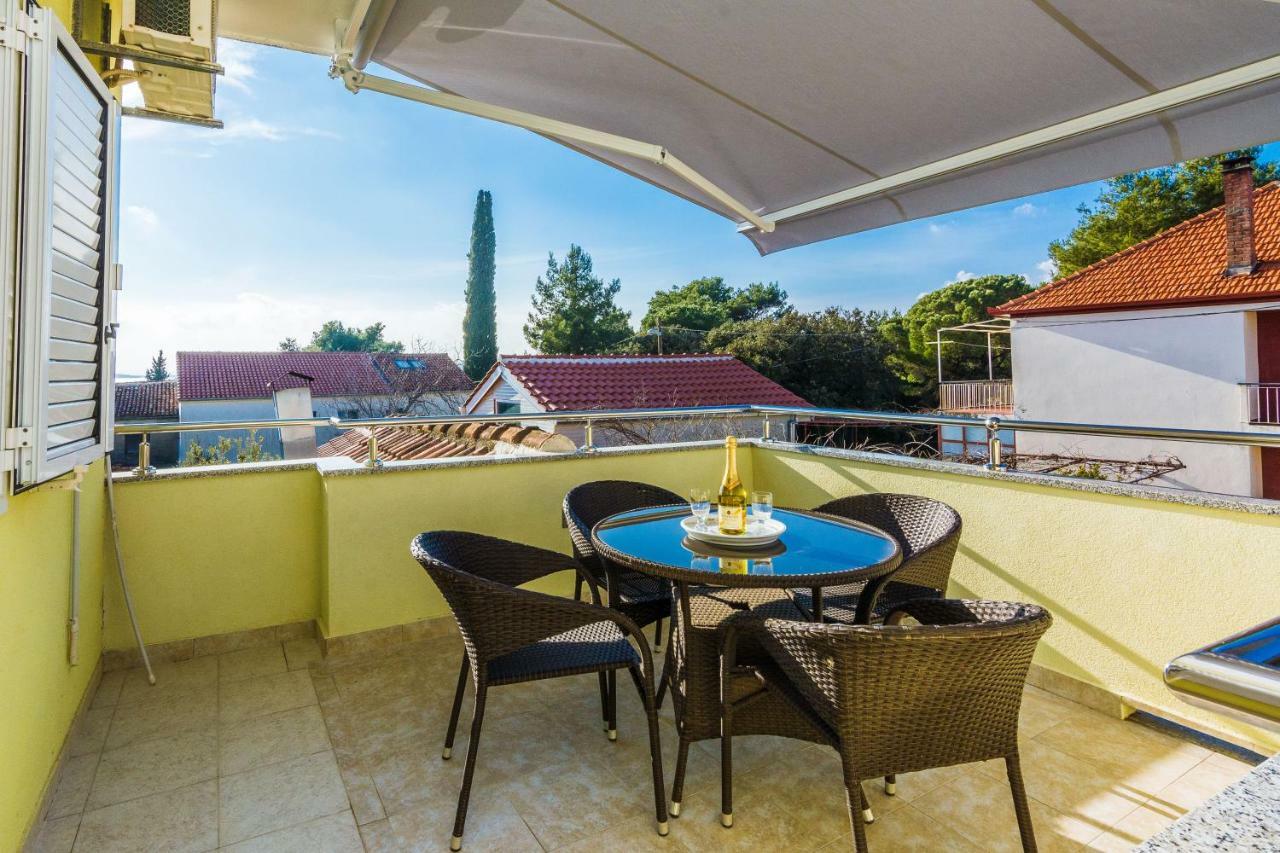 Apartman Mladenka Sukošan 外观 照片